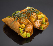 Тако с тигровыми креветками (2 шт)