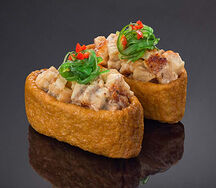 Инари с копченым угрем