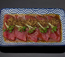 Тирадито из тунца Блюфин с соусом Юдзу