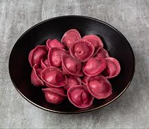Пельмени из мяса кролика (розовые)