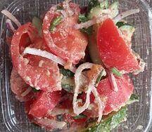 Грузинский салат с орехами