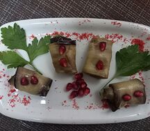 Баклажаны с орехами