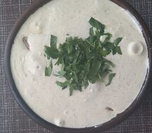 Цыпленок по-чкмерски в сливочном соусе