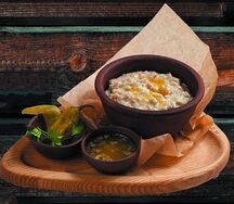 Ариса с курицей