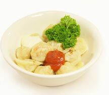 Пельмени отварные с маслом