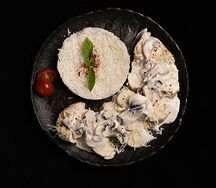 Հավի կրծքամիս սնկի սոուսով