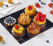 Ассорти из пирожных №08