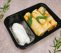 Блины с ветчиной, сыром и грибами маленькие
