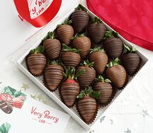 Клубника тёмно-молочная ночь M