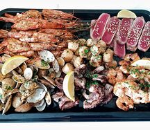 Испанский сет дэ марискос а ла планча