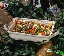 Унаги с рисовой лапшой и овощами