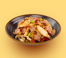 Удон с курицей и беконом