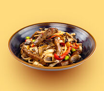 Удон с говядиной и грибами