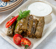 Խաղողի թփով տոլմա