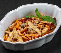 Паста сливочно-грибная с цыпленком
