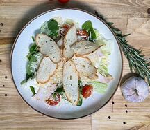 Цезарь с курицей