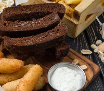 Гренки бородинские с чесноком