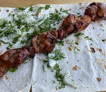 Шашлык из cвинoй шеи