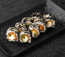 Блэк Ролл с лососем