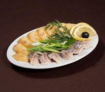 Сельдь с картофелем