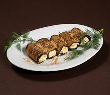 Рулет из баклажанов