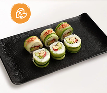 Ролл Фуджу в огурце