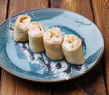 Сладкие блины с бананом и грушей