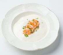 Креветки, птитим, мусс из пармезана