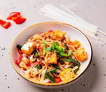 Пшеничная лапша с овощами
