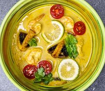 Карри-суп фунчоза с курицей