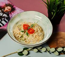 Паста с говядиной и трюфельным соусом