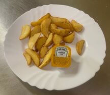 По-деревенски с соусом