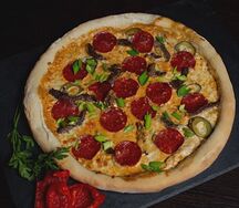 Пицца Мексиканская с соусом гриль