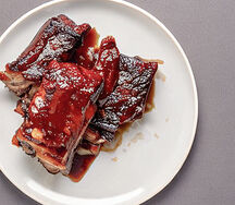 Braiied pork ribs