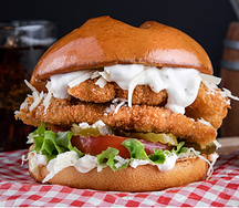 Chicken ceasar burger, frites & boisson