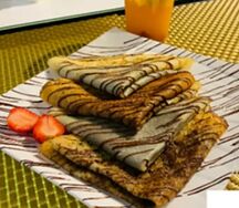 Quatre crêpes chocolat