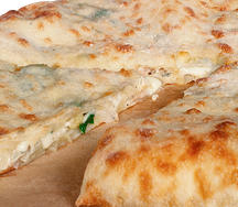 Пирог с курицей и сыром