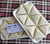 Cheese & Chilli Samosas (Frozen)