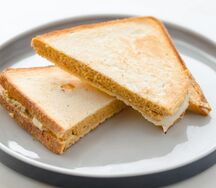 Hummus Toast