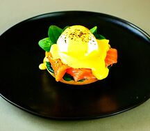 Friends With Benedicts (Smoked Salmon)