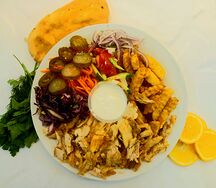 Шаурма на тарелке