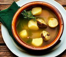 Soup ya mbuzi (offals with potatoes)