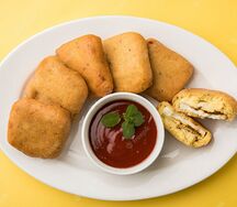 Paneer pakoda