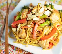 Schezwan noodles non veg