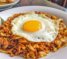 Kothu paratta with egg