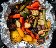 Seasonal grilled veggies in foil pck