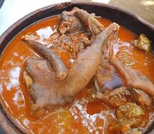 Sauce claire à la viande de brousse
