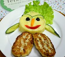 Куриные котлетки с картофельным пюре