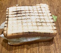 Сэндвич с жареным сыром
