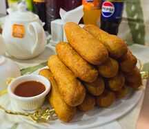 Пирожки с сосиской